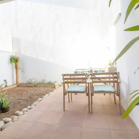 The Glass Garden House - * El Médano